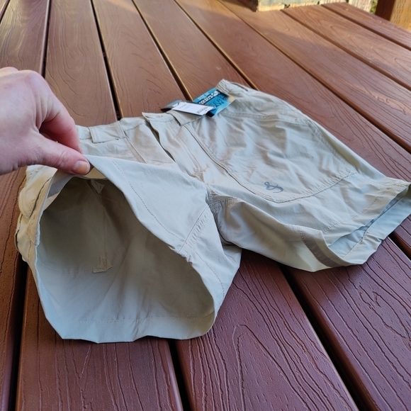 Hook and Tackle Beer Can Island Stretch Fishing Shorts Sand Tan Mens Size 32 NWT - Picture 10 of 14